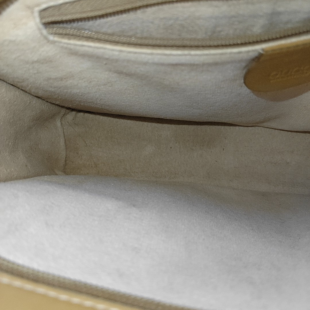 Canvas Brown