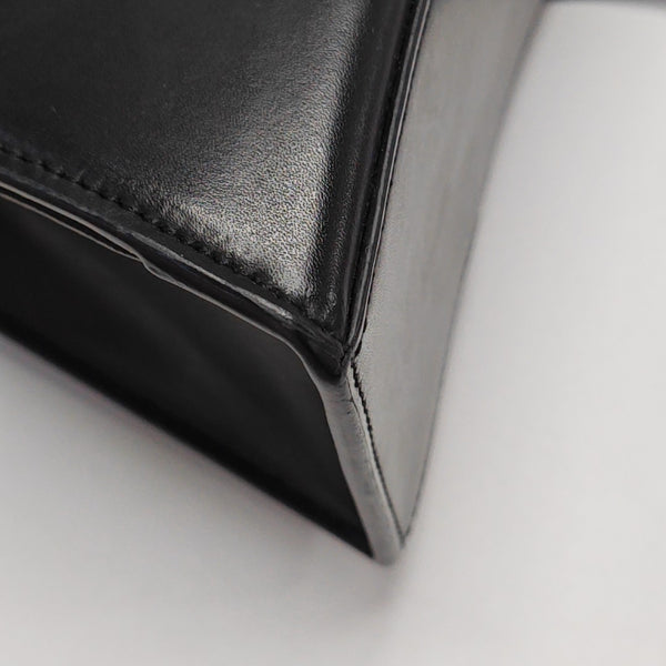 Hourglass Small Calfskin Black