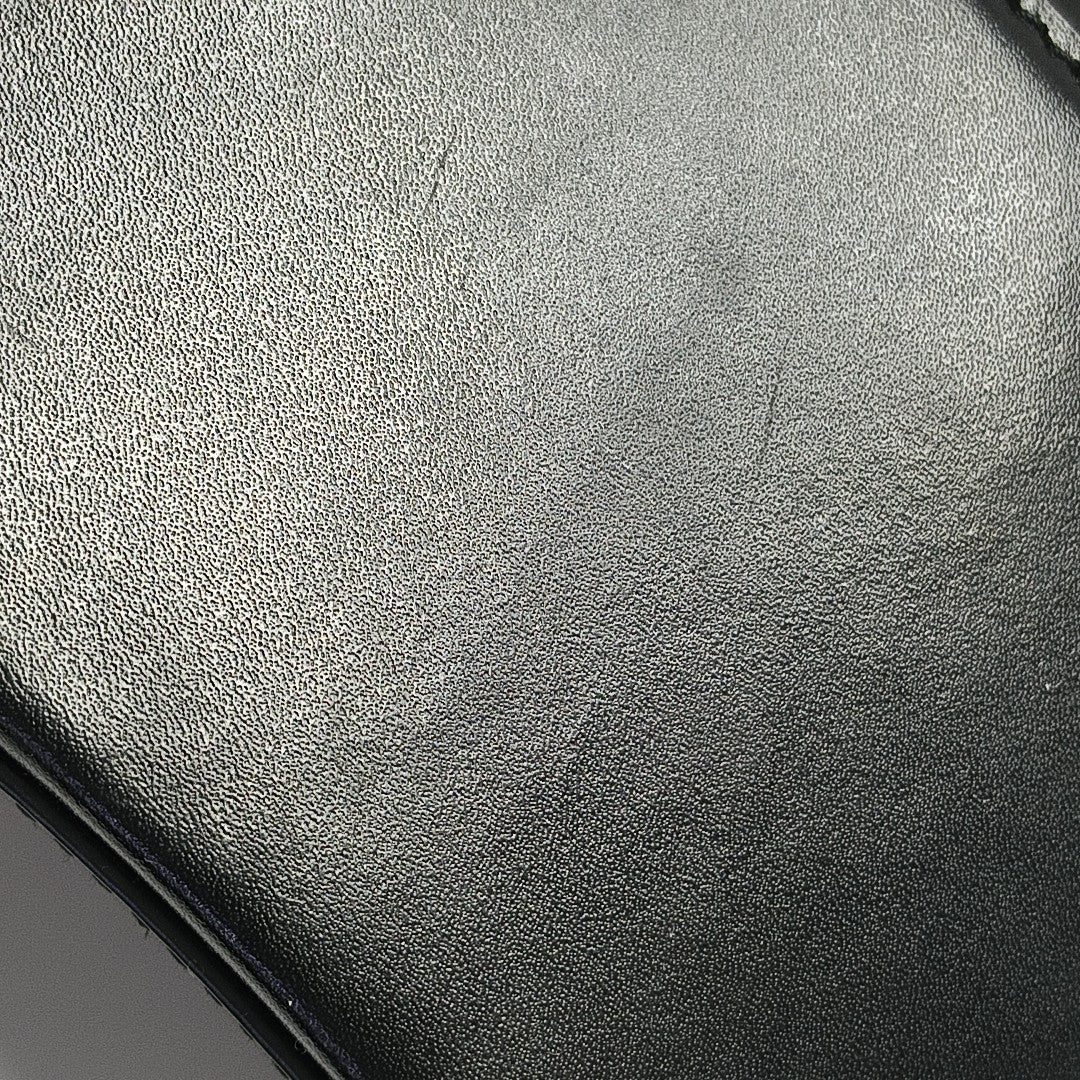 Hourglass XS Calfskin Black