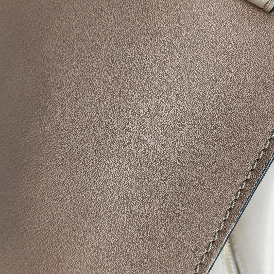 Hammock Small Calfskin Brown