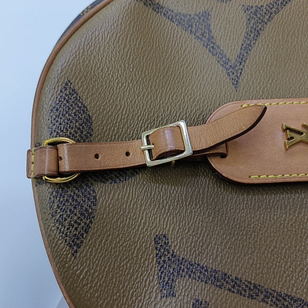 BOITE CHAPEAU MM Monogram Coated Canvas Brown