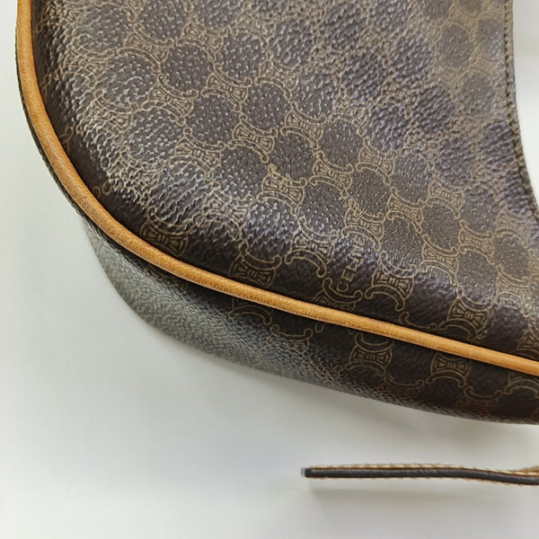 AVA Medium Coated Canvas Brown