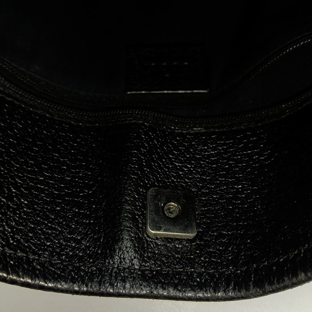 Monogram Canvas Black