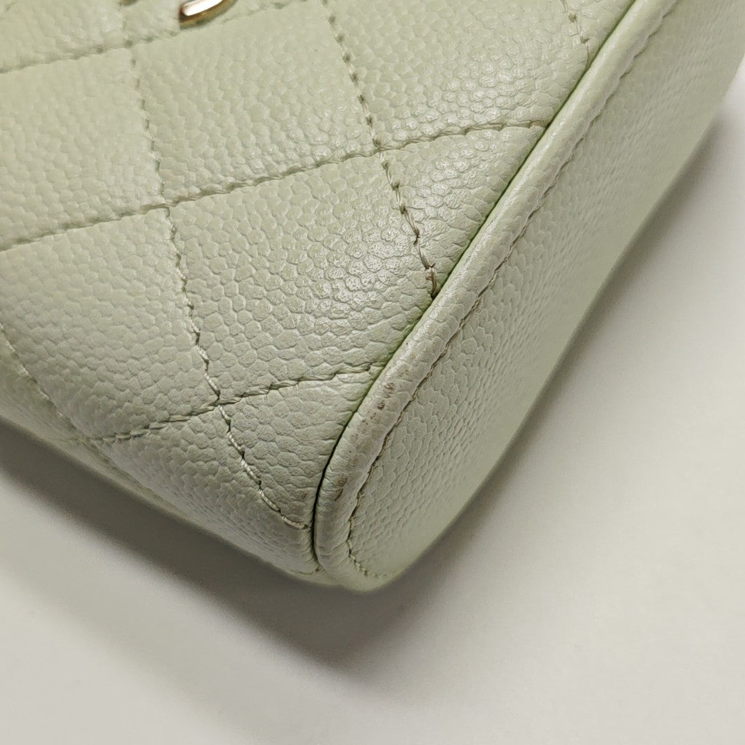 VANITY CASE Mini Quilted Grained Calfskin Green