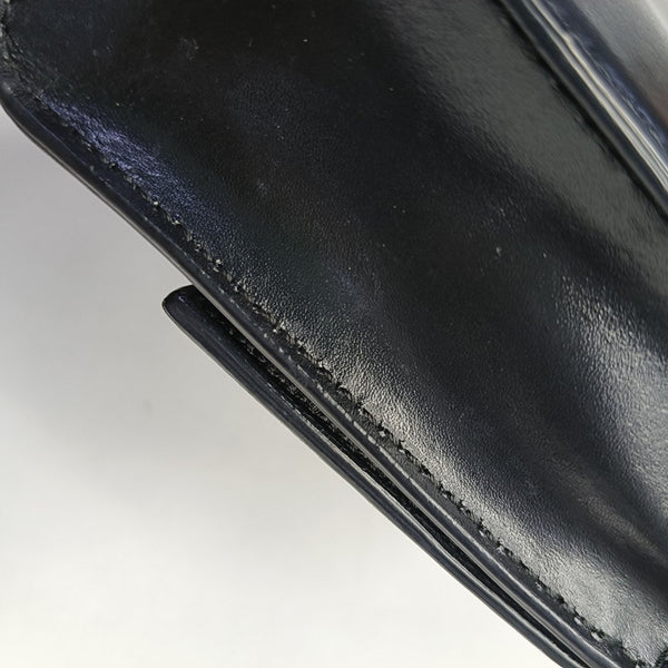 Hourglass Wallet On Chain Mini Calfskin Black