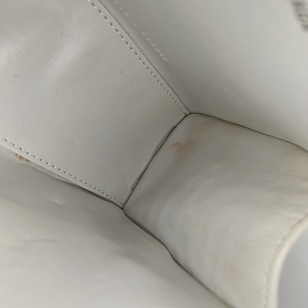 Hourglass Small Calfskin White
