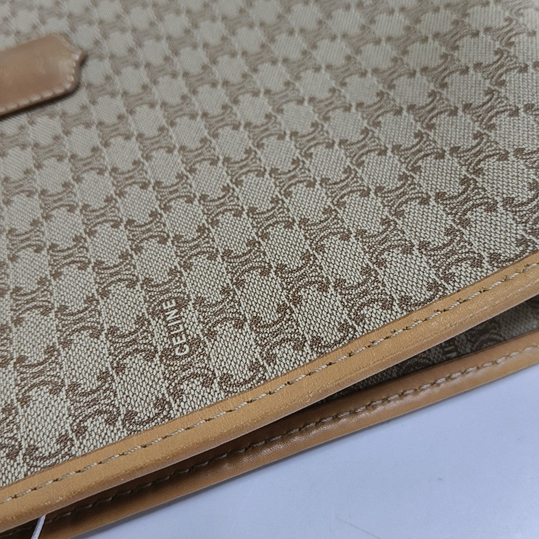 MACADAM CLUTCHE Coated Canvas Beige