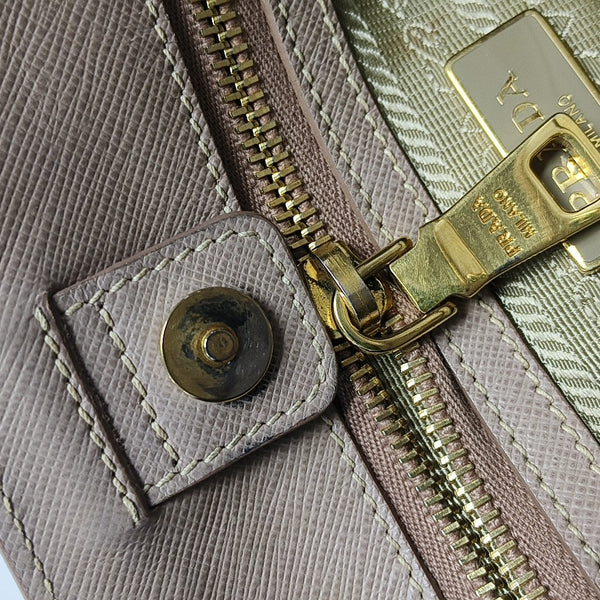 Galleria Medium Saffiano Calfskin Beige