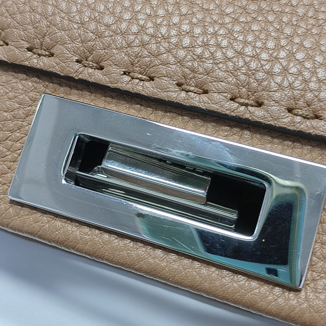 Peekaboo Medium Calfskin Brown