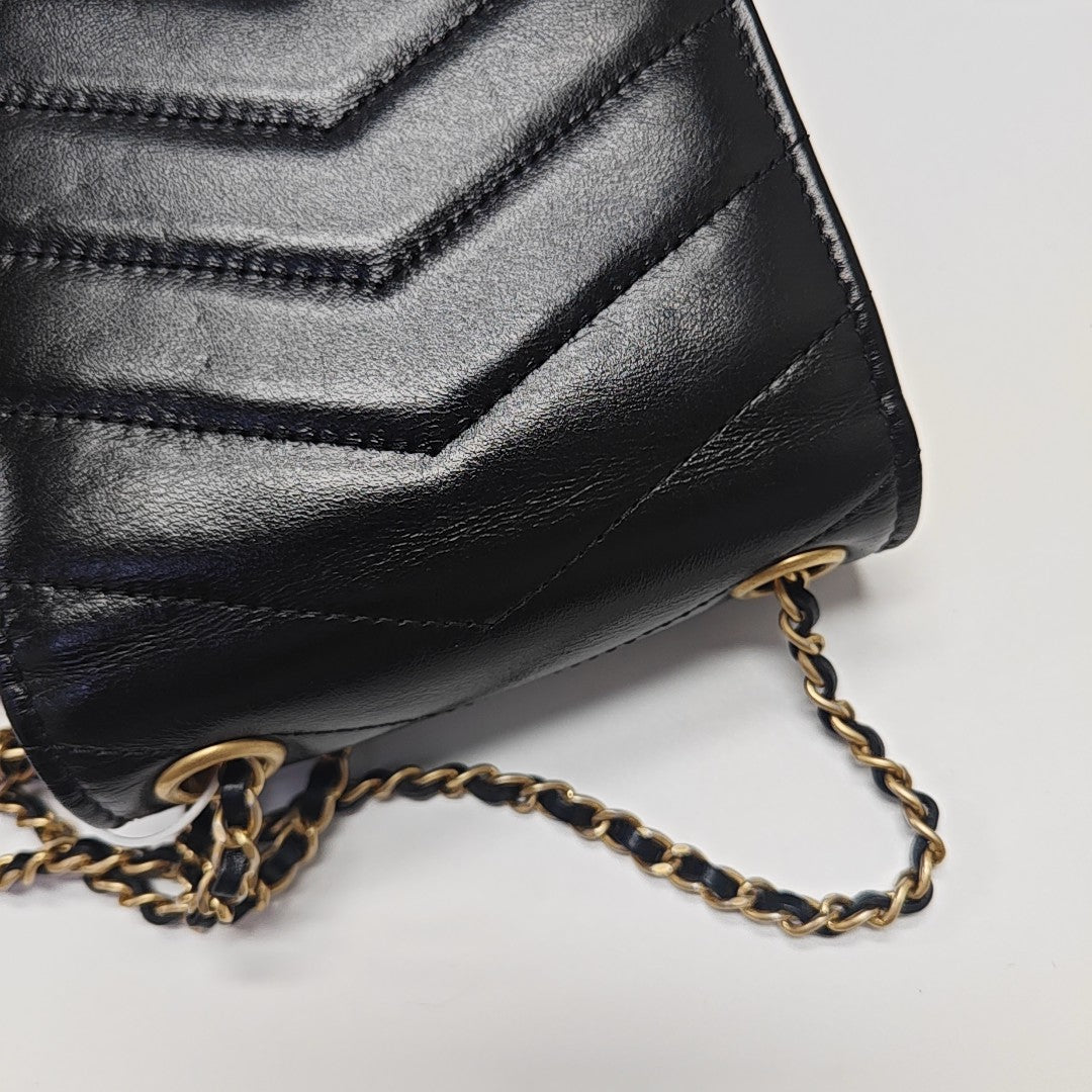 Chevron Calfskin Shoulder Bag Black