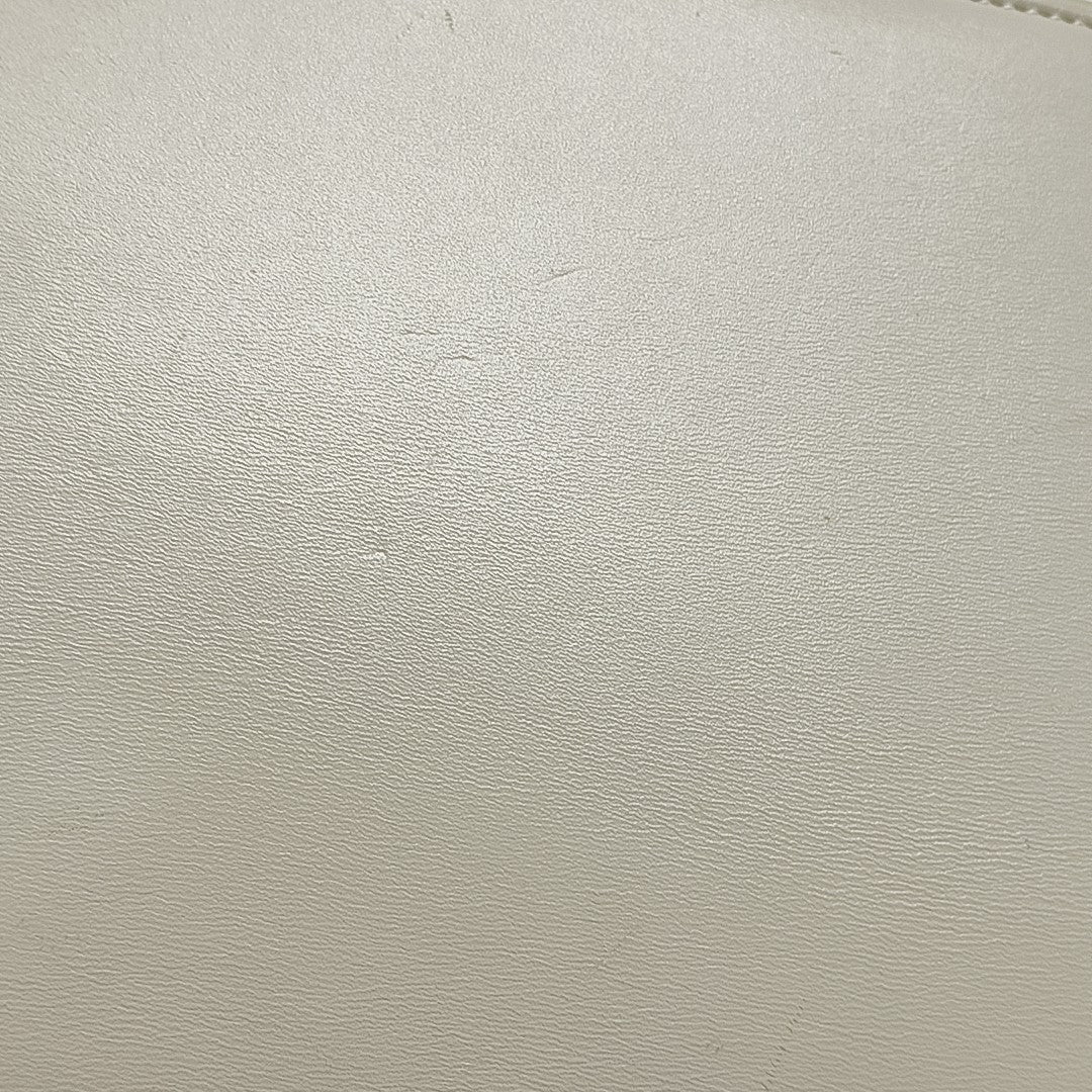 LE CARRÉ Small Calfskin White