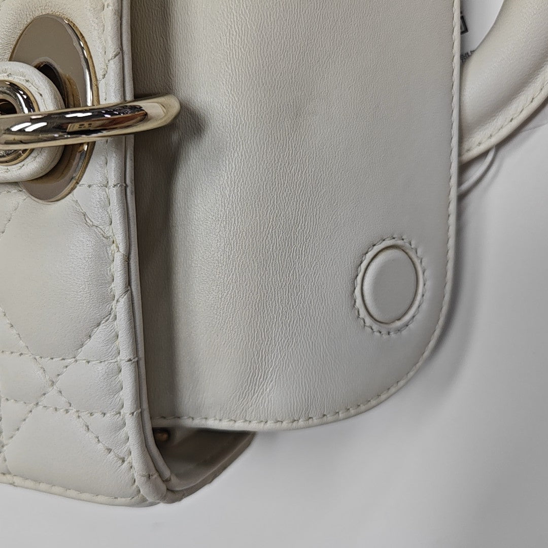 Lady D-Joy Medium Cannage Lambskin White