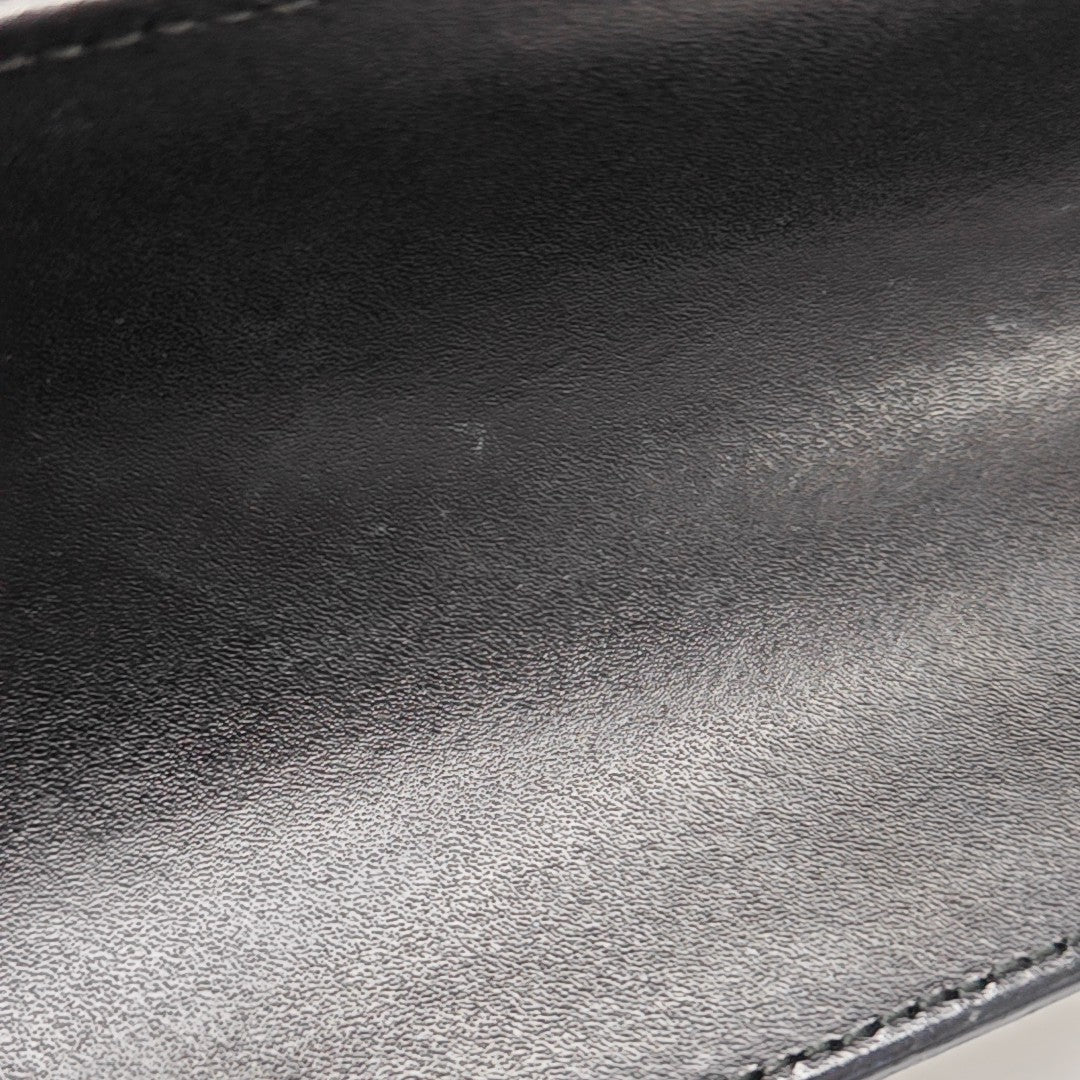 Vara Leather Black