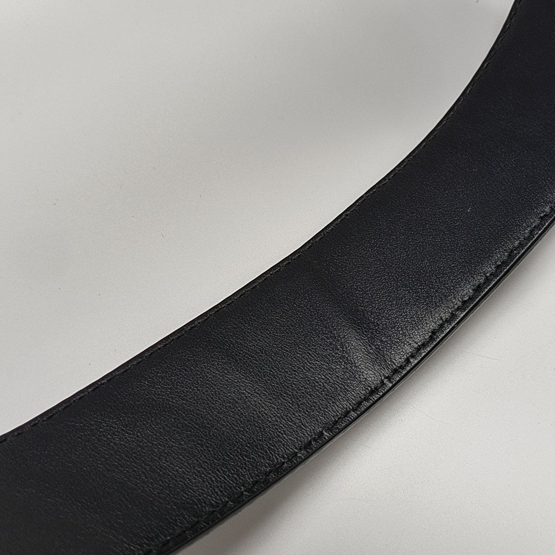 Kan I F Medium Calfskin Black