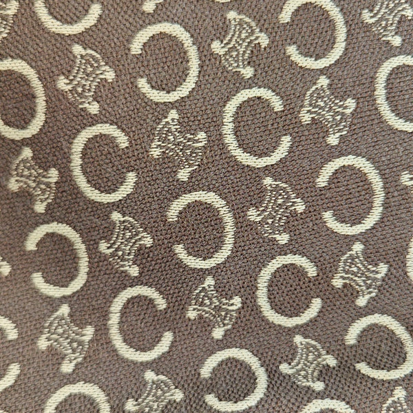 Canvas Brown