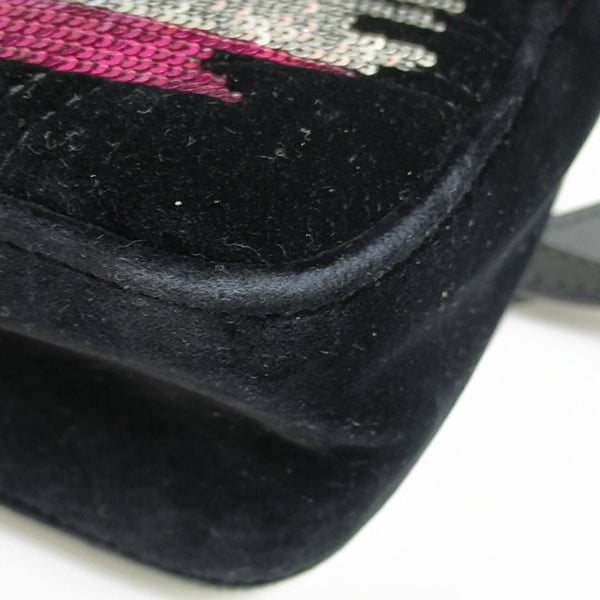 Authenticated pre-owned  GG Marmont Medium Quilted Velvet Black - Shoulder Bag at Looply