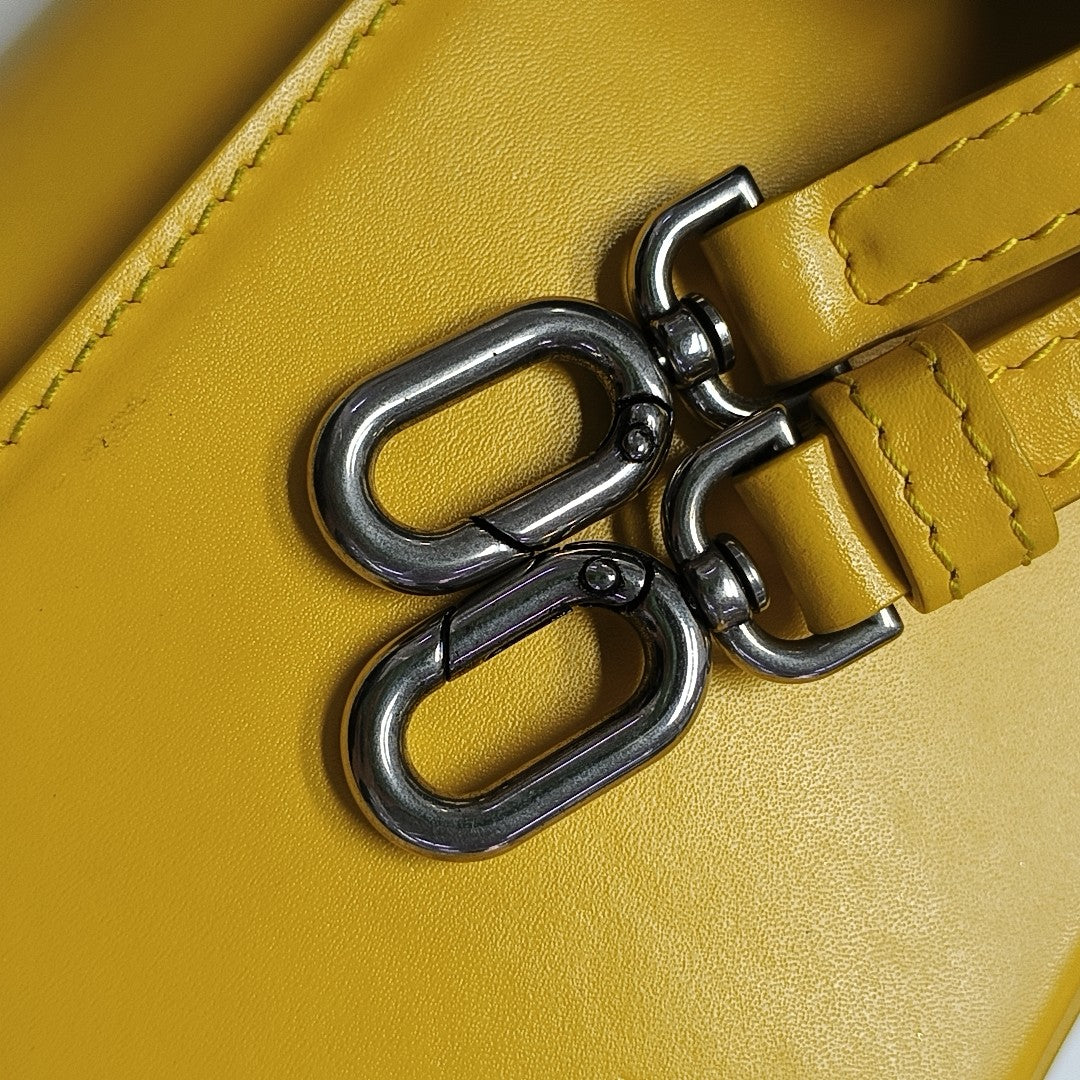Hourglass XS Calfskin Yellow