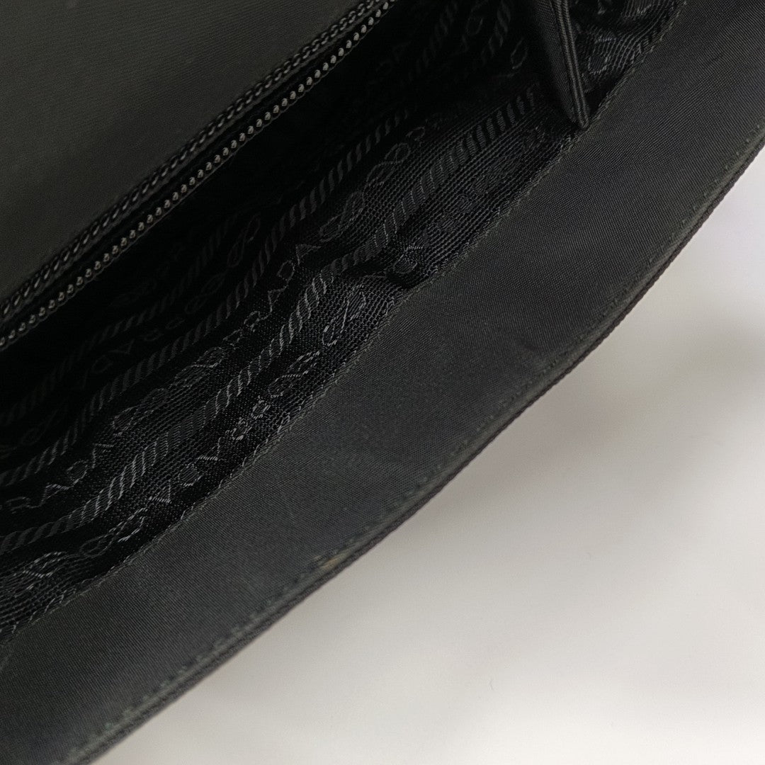 Nylon Shoulder Bag Black