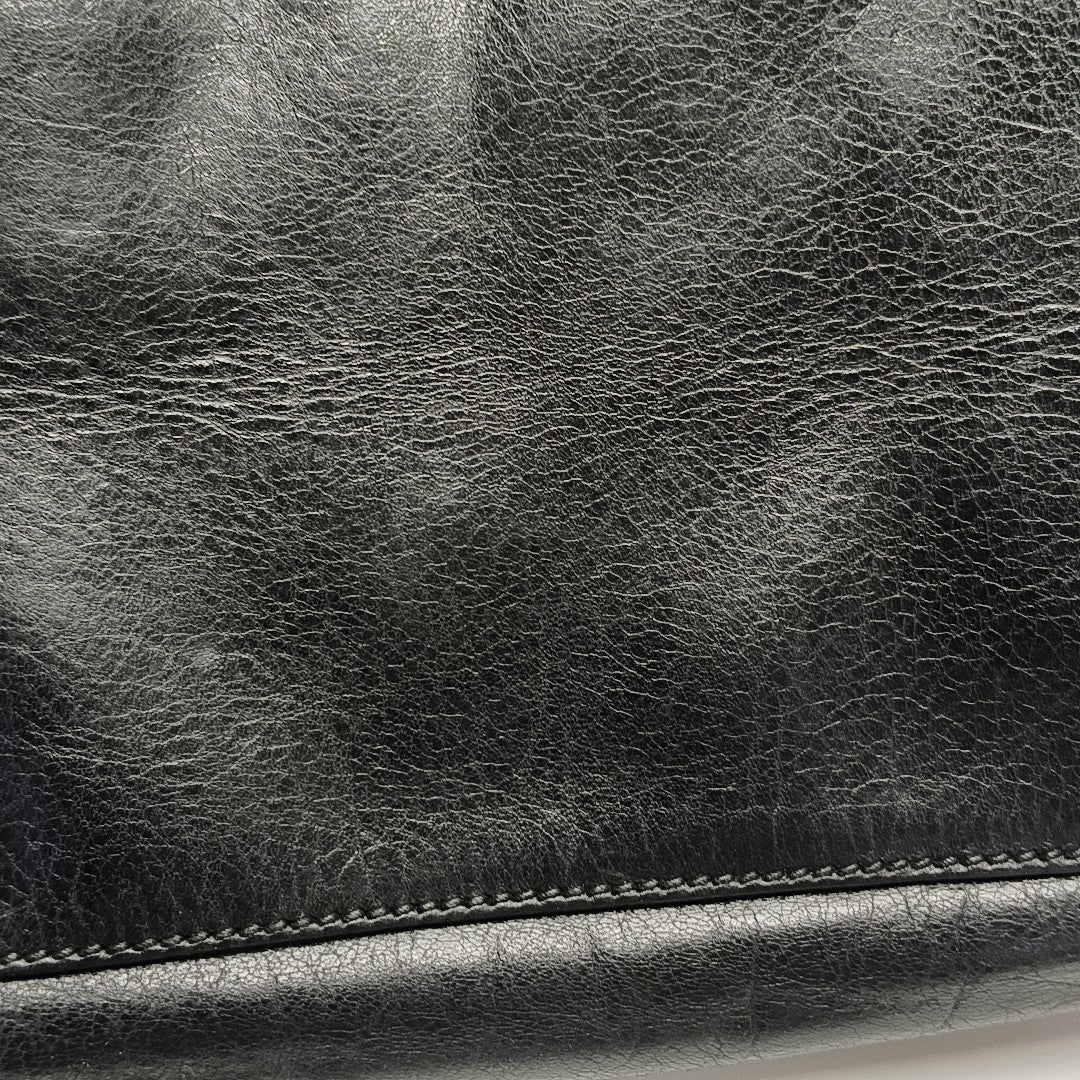 Classic City Medium Lambskin Black