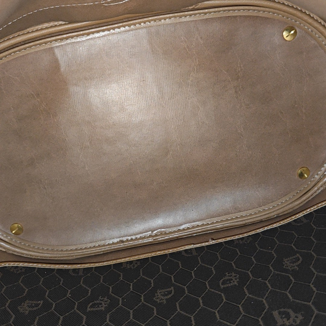 Oblique Coated Canvas Black