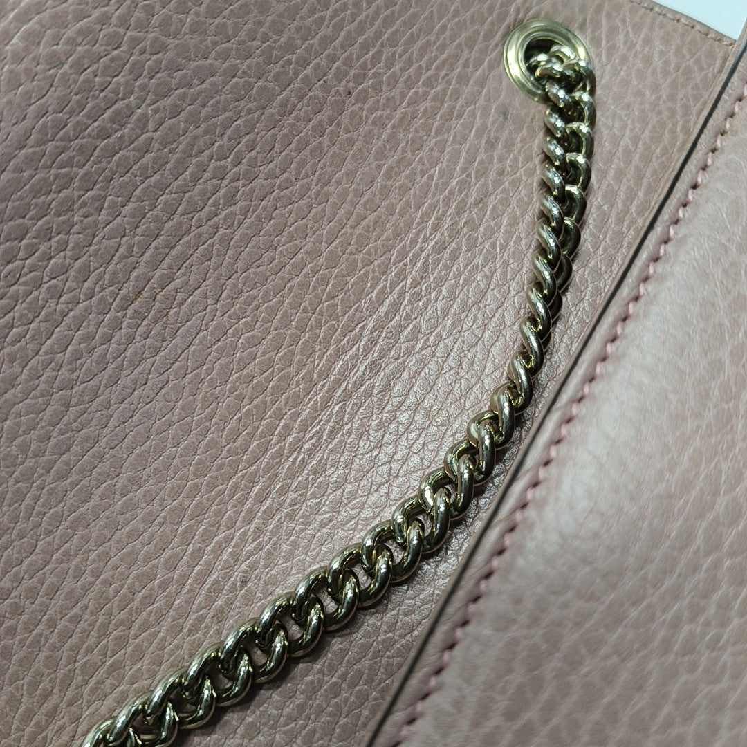 Interlocking G Small Calfskin Pink