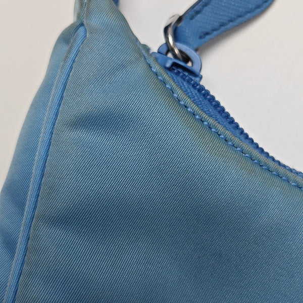 Re-Edition2005 Mini Nylon Blue