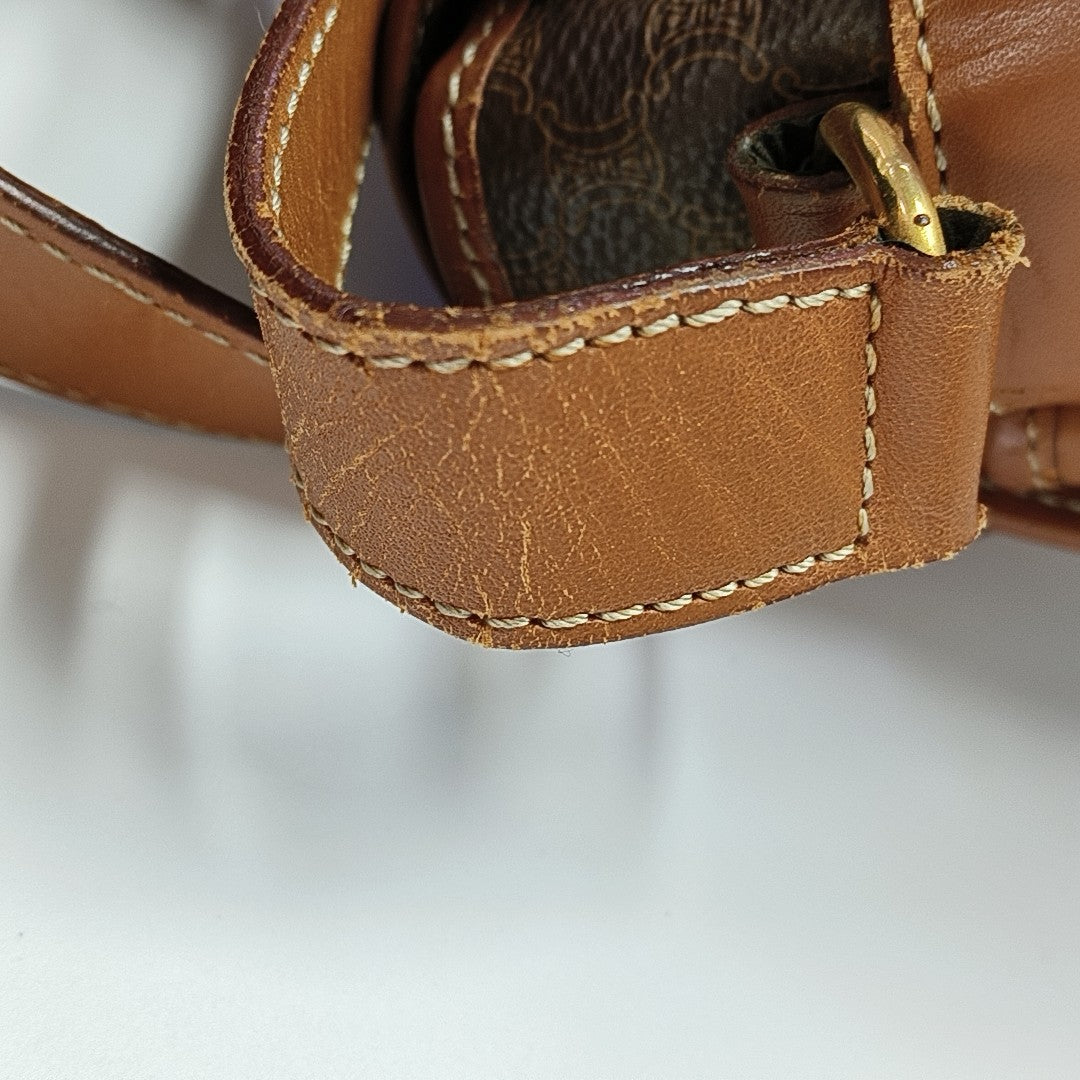 Coated Canvas Brown