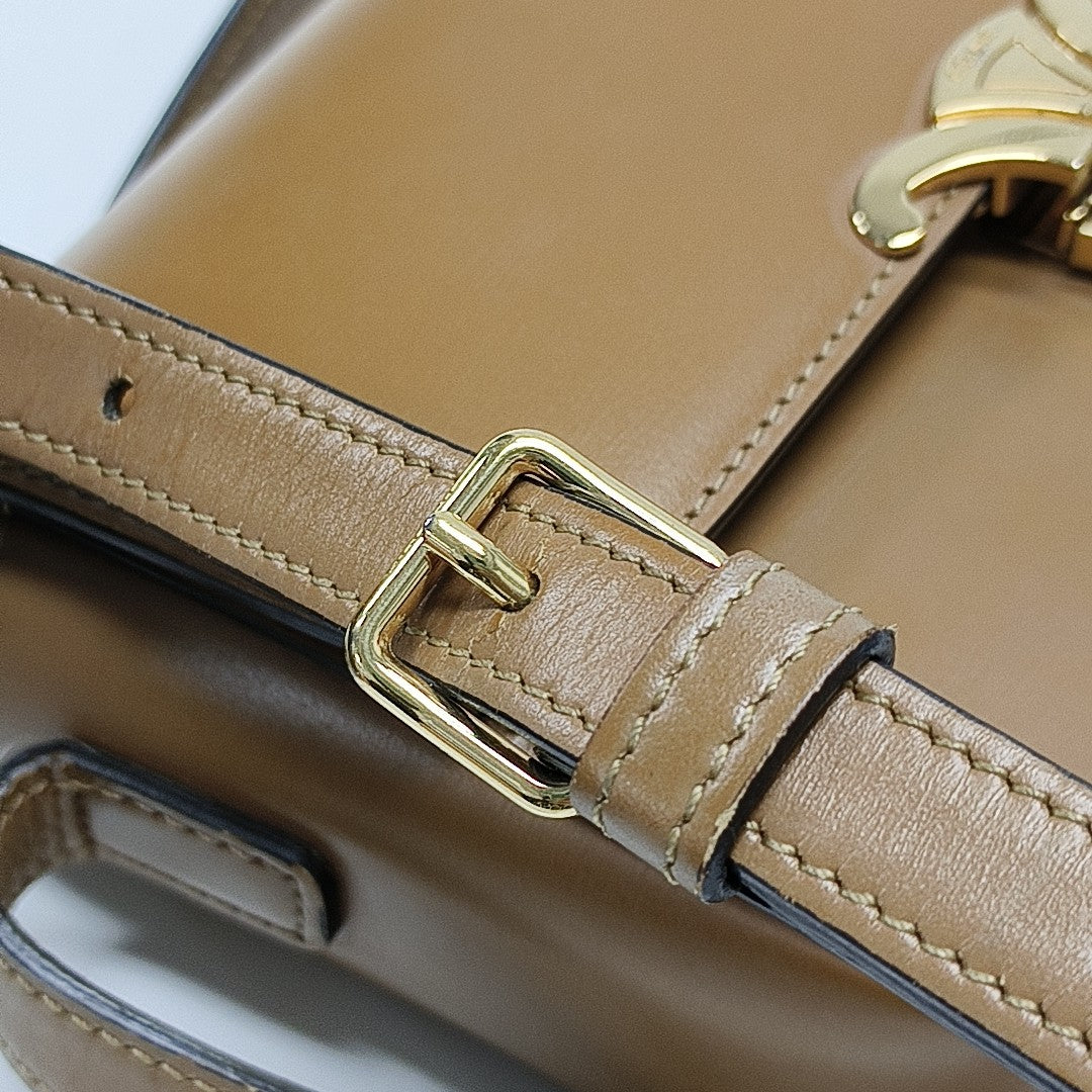 TRIOMPHE Nano Calfskin Brown