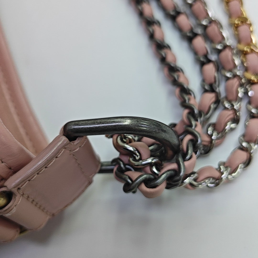 GABRIELLE Medium Quilted Calfskin Pink