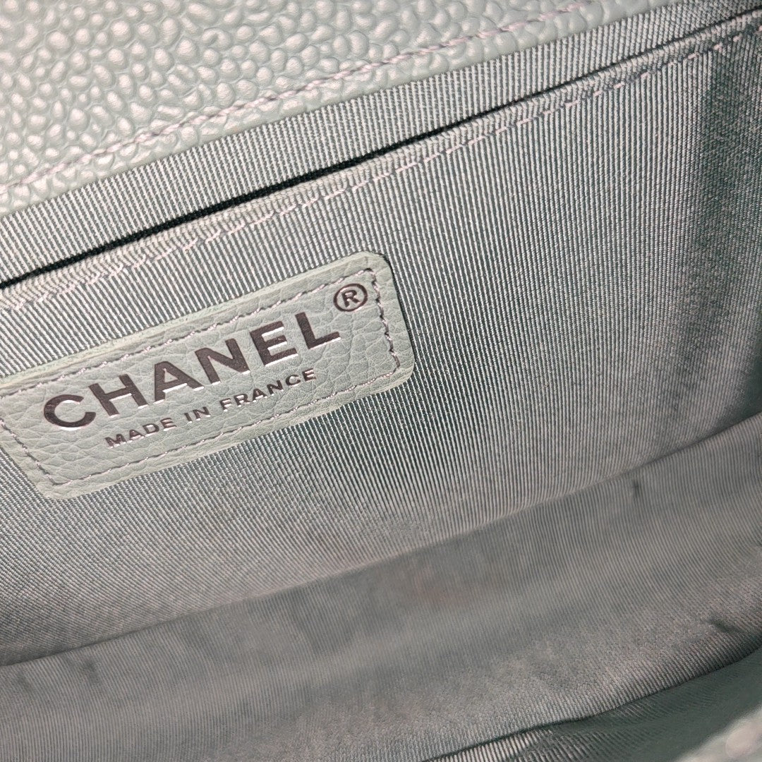 BOY CHANEL Medium Chevron Grained Calfskin Blue