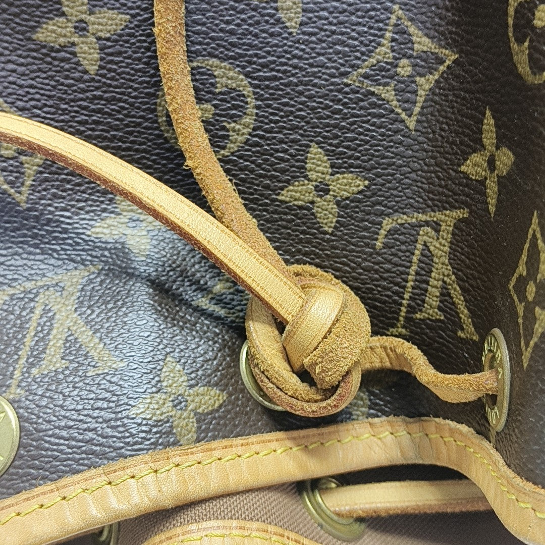 NÉONOÉ PM Monogram Coated Canvas Brown