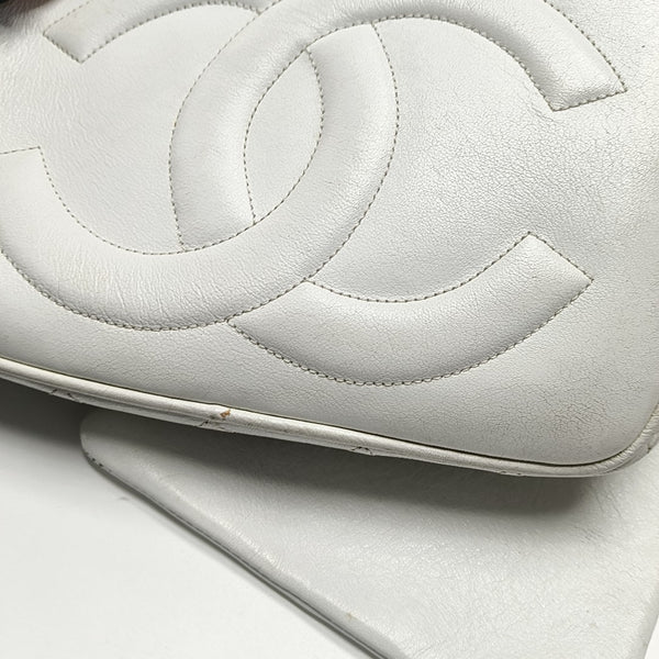 DRAWSTRING Quilted Calfskin White