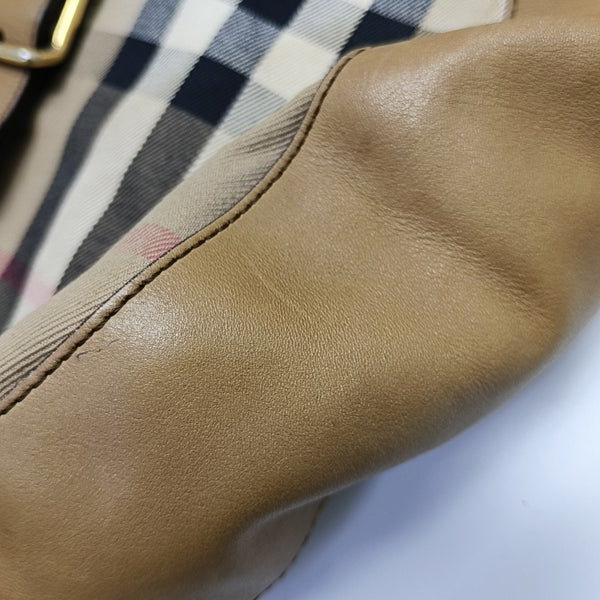 Canvas Brown