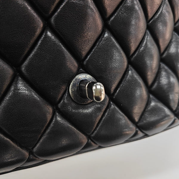 Quilted Lambskin Shoulder Bag Black