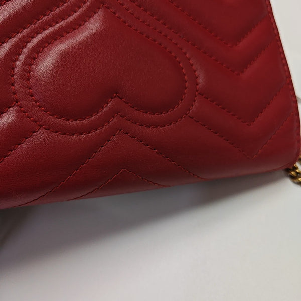GG Marmont Super Mini Quilted Calfskin Red