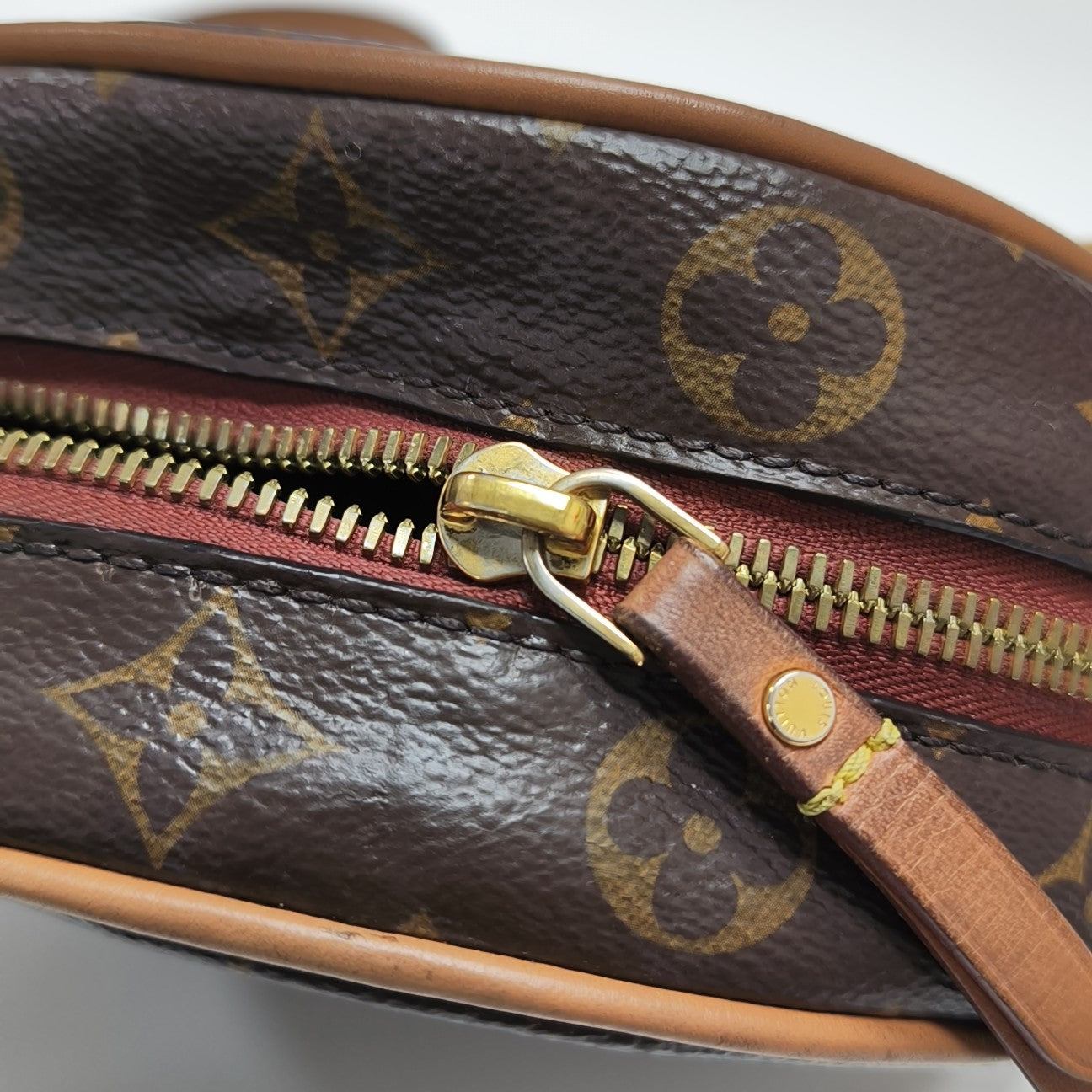 BOITE CHAPEAU PM Monogram Coated Canvas Brown
