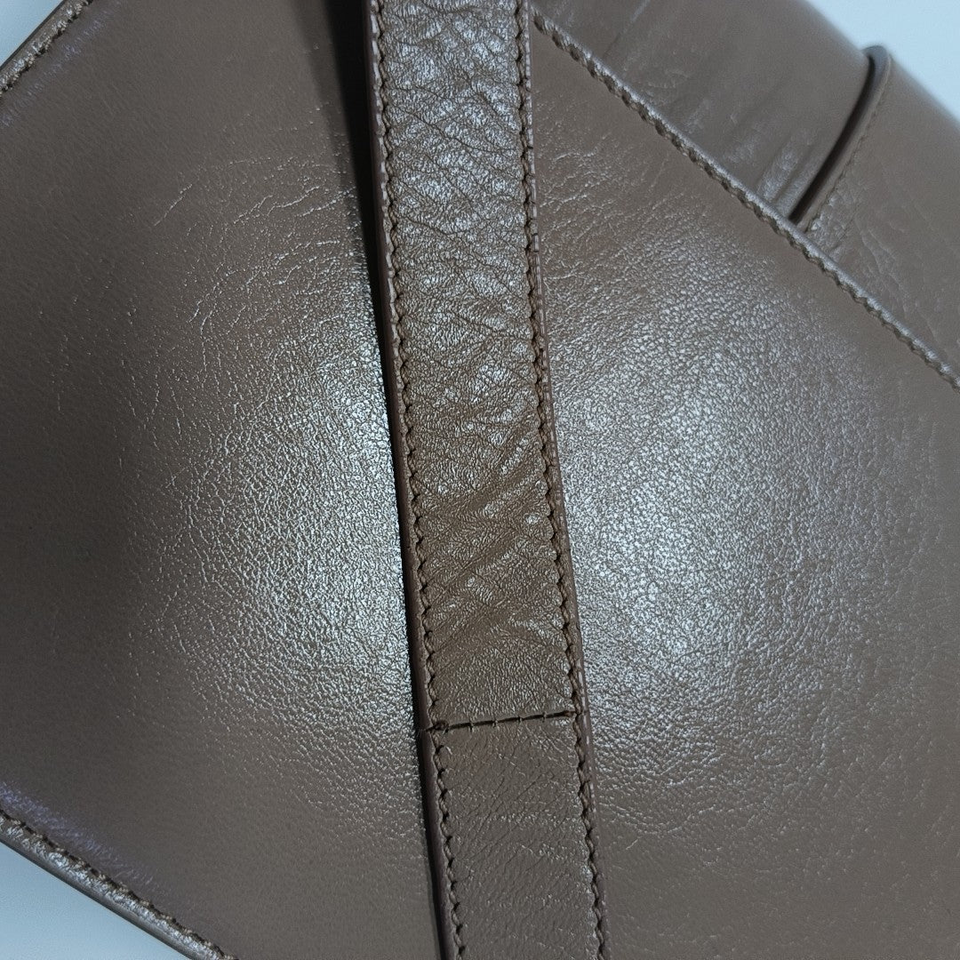 30 Montaigne Calfskin Pink