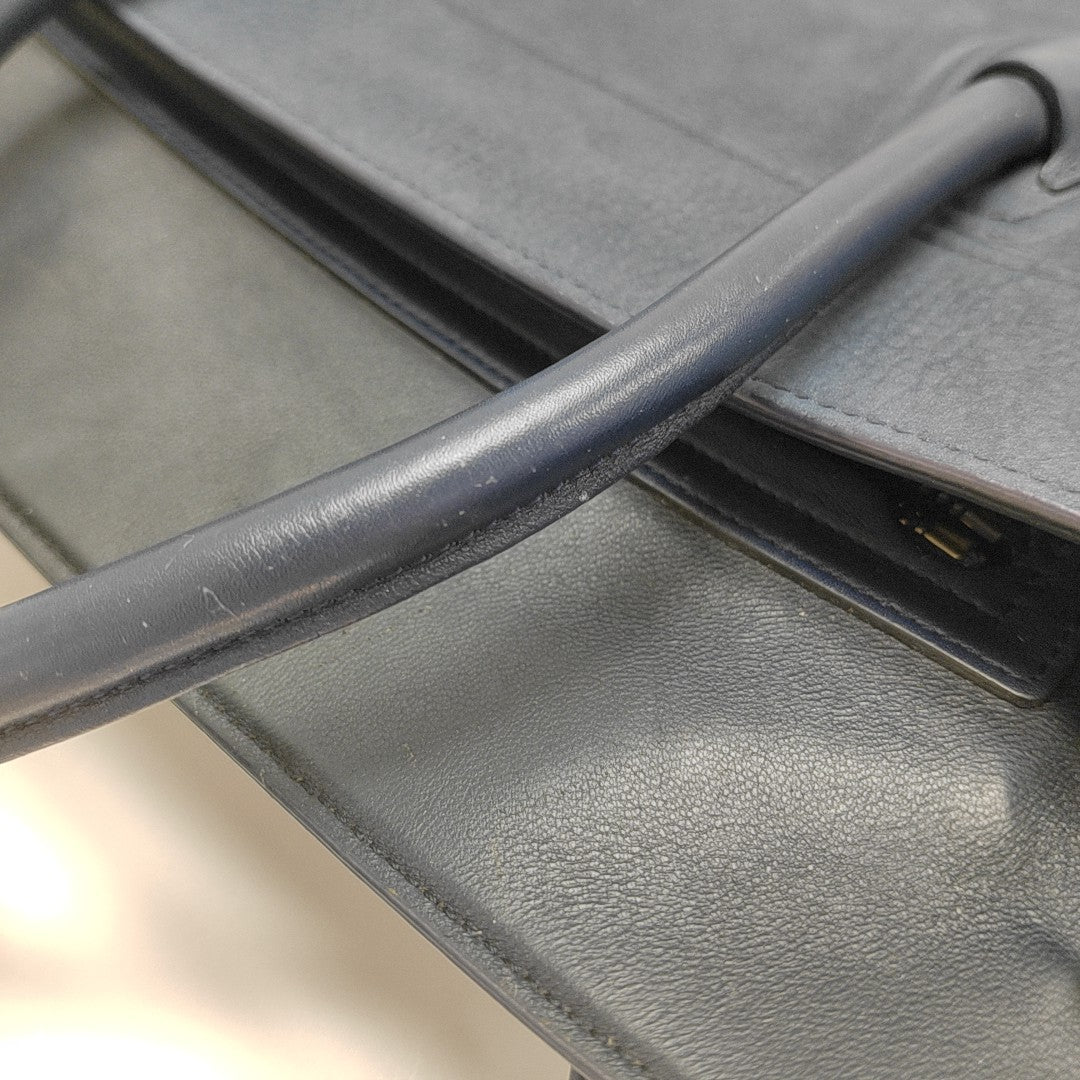 PHANTOM Medium Calfskin Blue