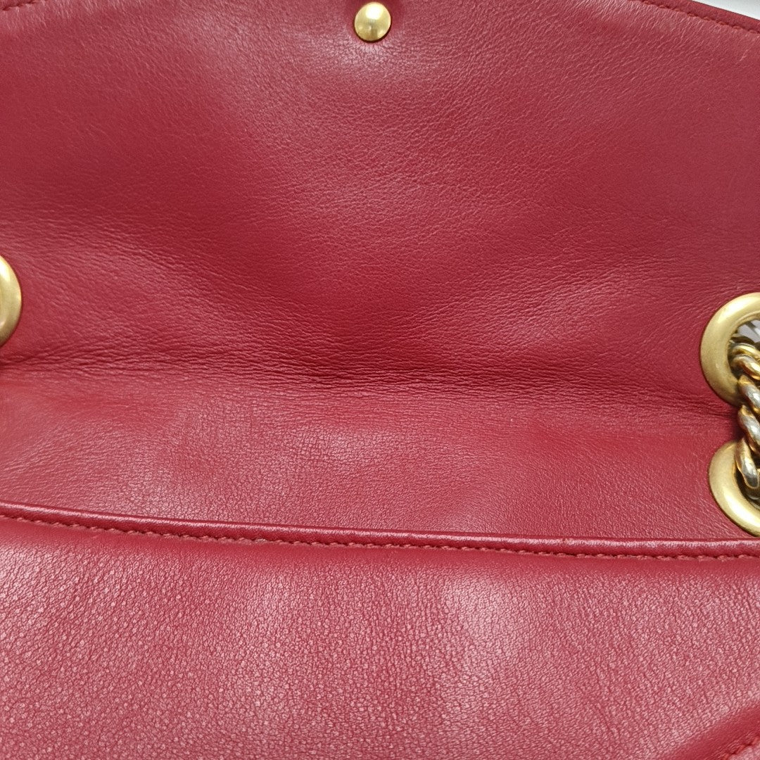 GG Marmont Medium Quilted Calfskin Red