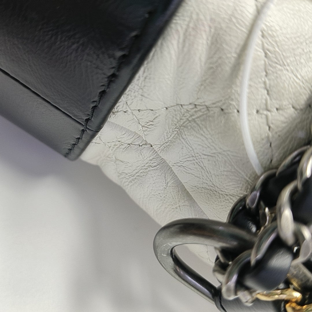 GABRIELLE Small Quilted Calfskin White