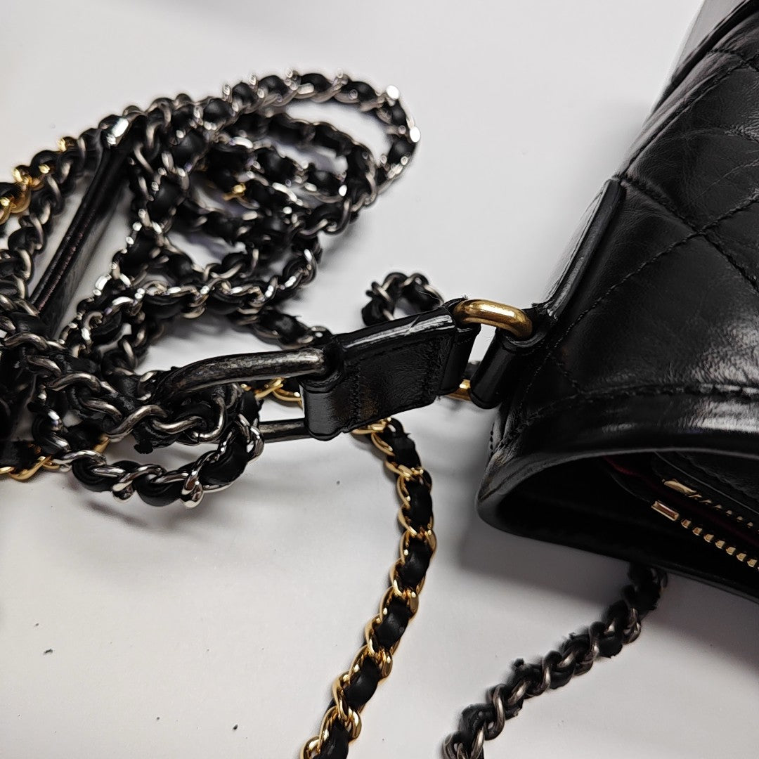 GABRIELLE Small Quilted Calfskin Black