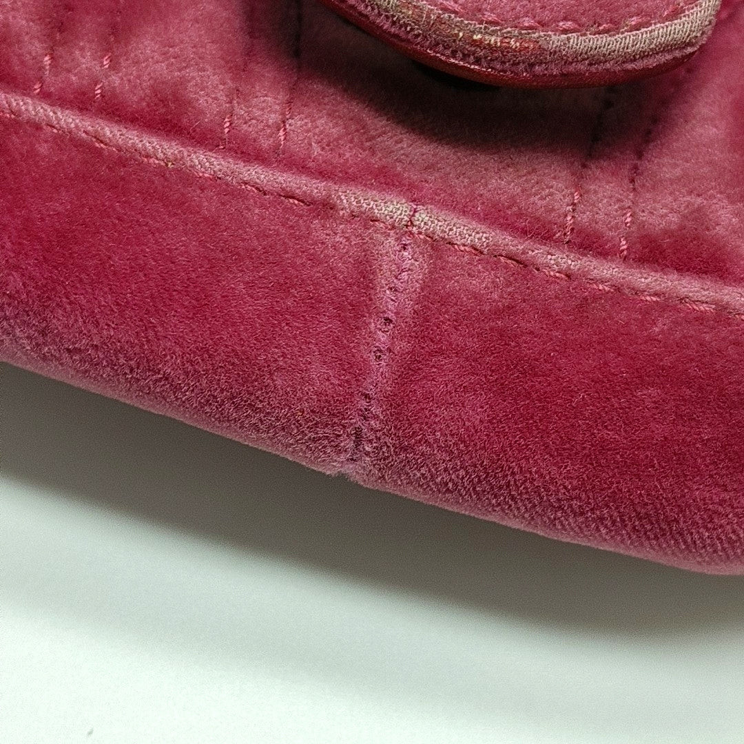 GG Marmont Small Quilted Velvet Red