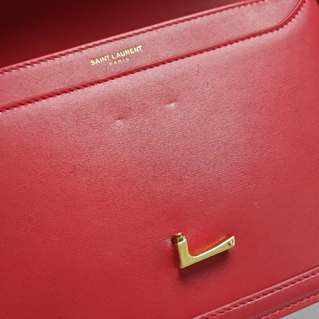SOLFERINO Medium Calfskin Red