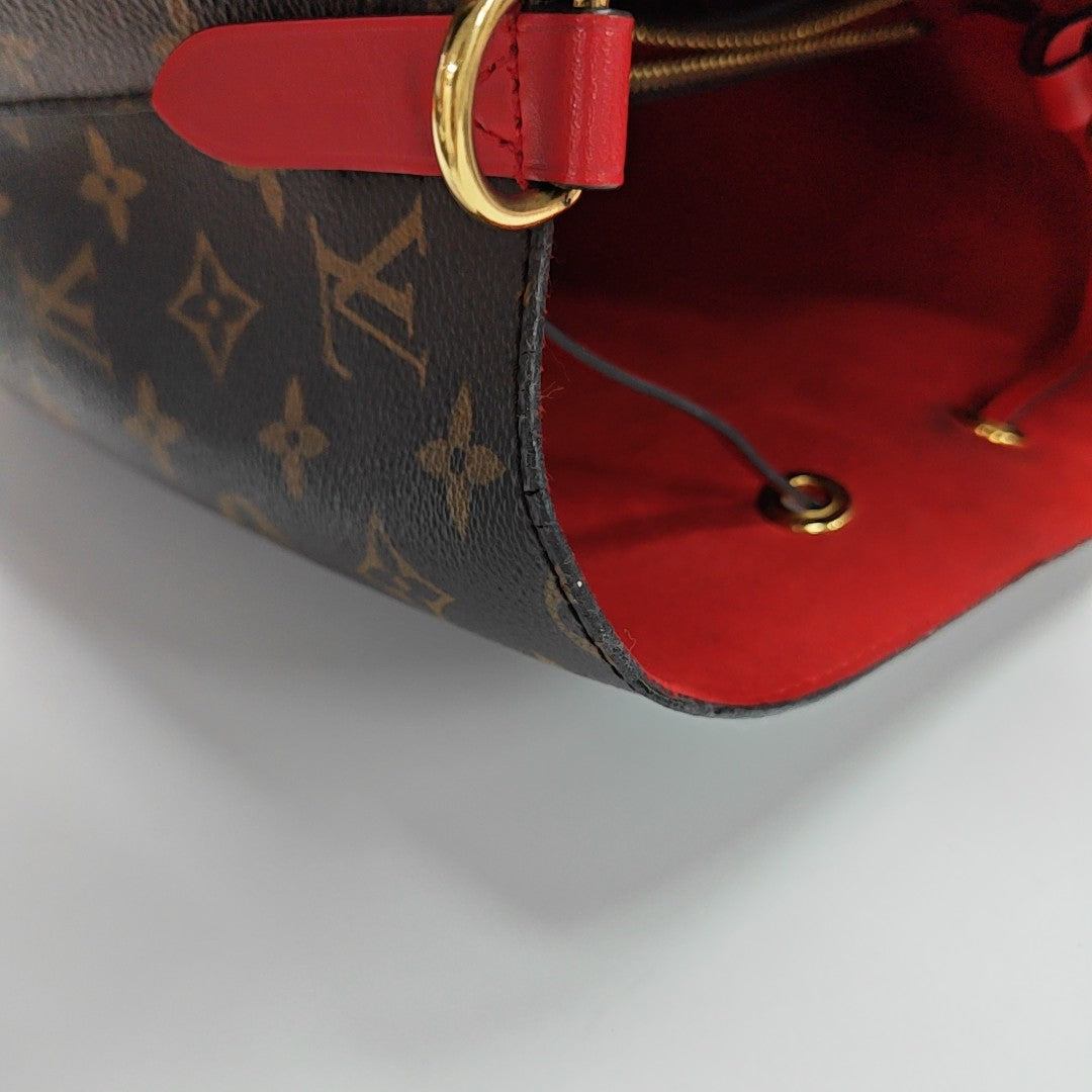 NÉONOÉ MM Monogram Coated Canvas Brown