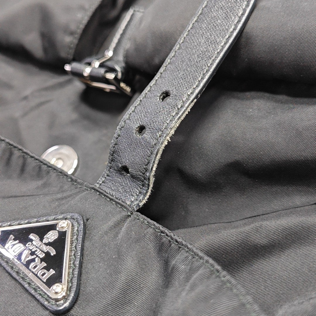 Re-Nylon Medium Nylon Black