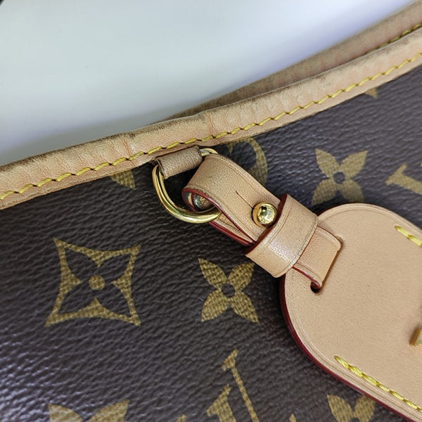 CARRYALL MM Monogram Coated Canvas Brown