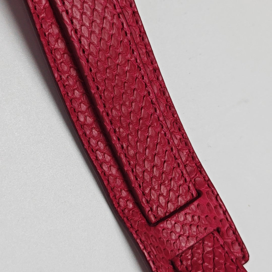 TRAPEZE Medium Python Pink