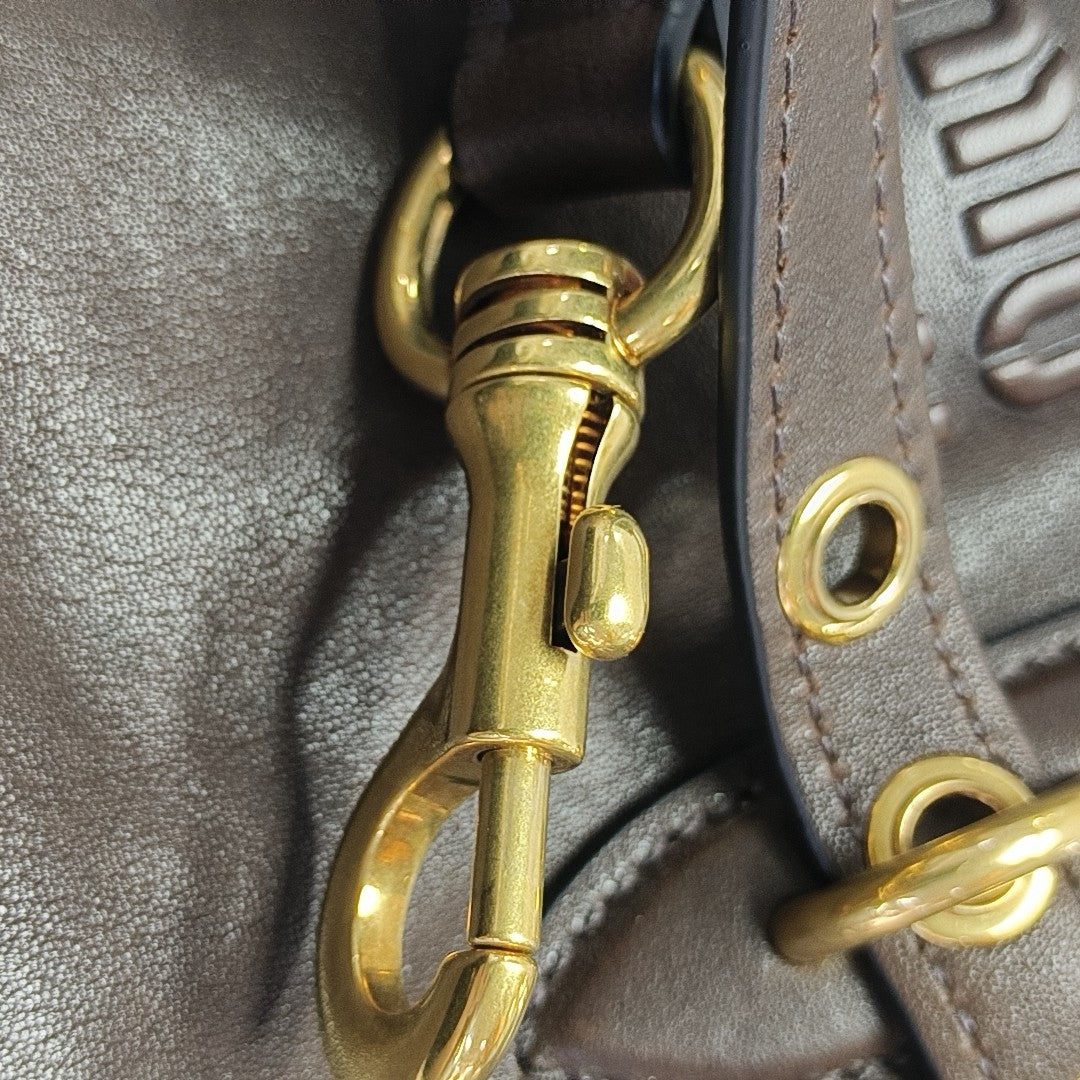 Aventure Small Lambskin Brown