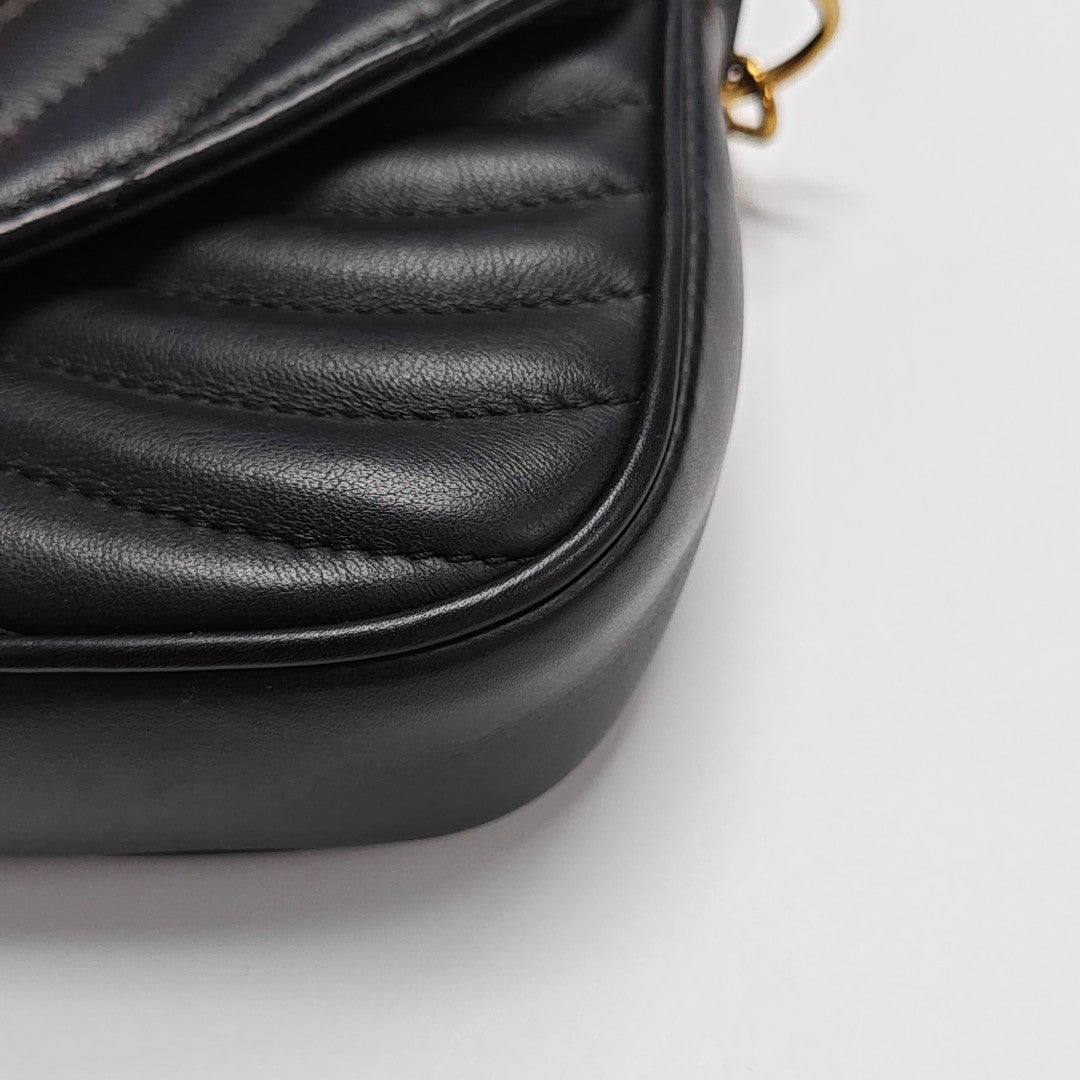 NEW WAVE Quilted Calfskin Black