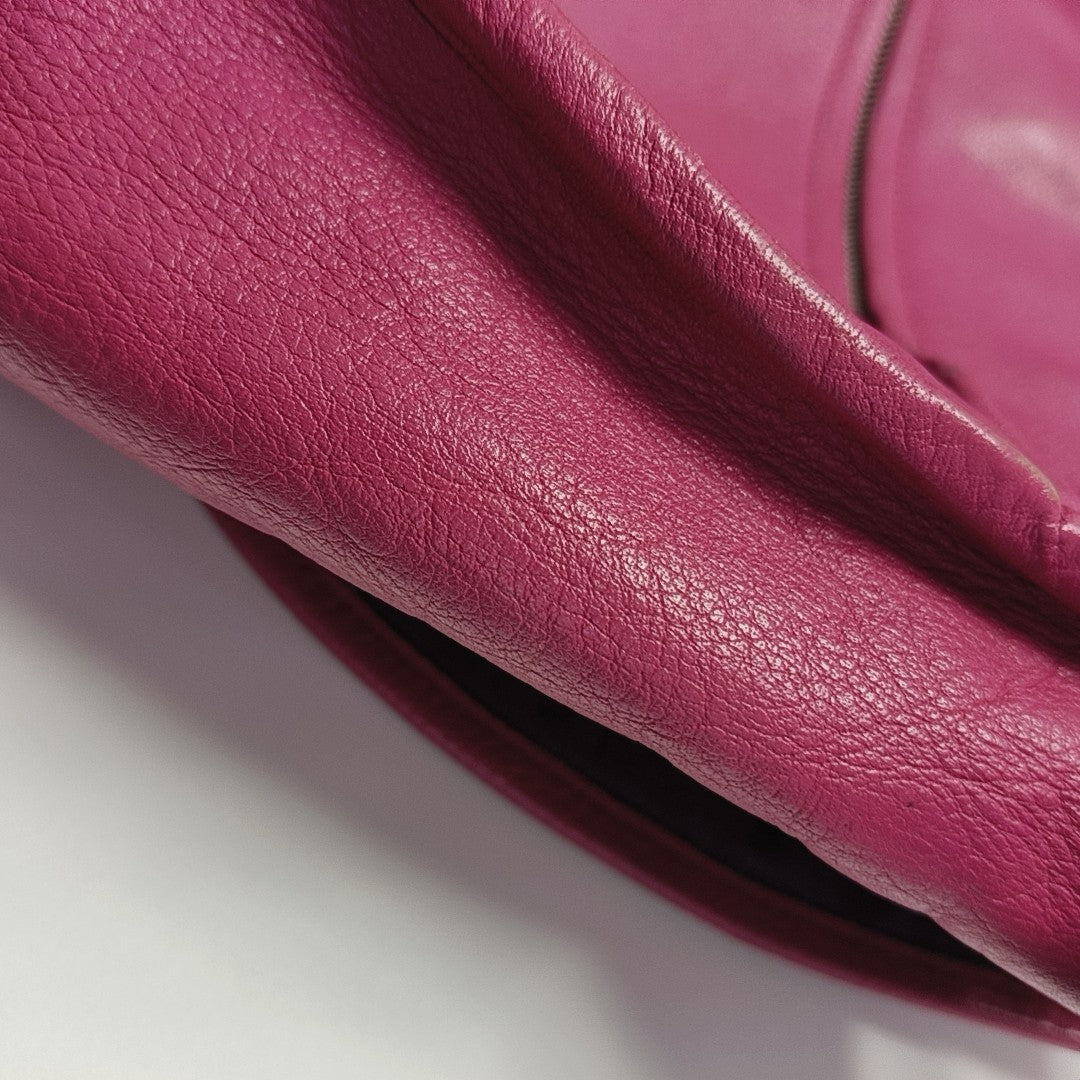 Heritage Medium Calfskin Red